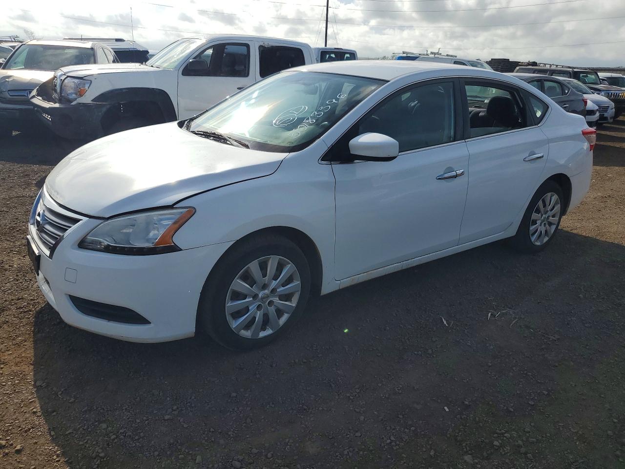 Salvage Nissan Sentra Image
