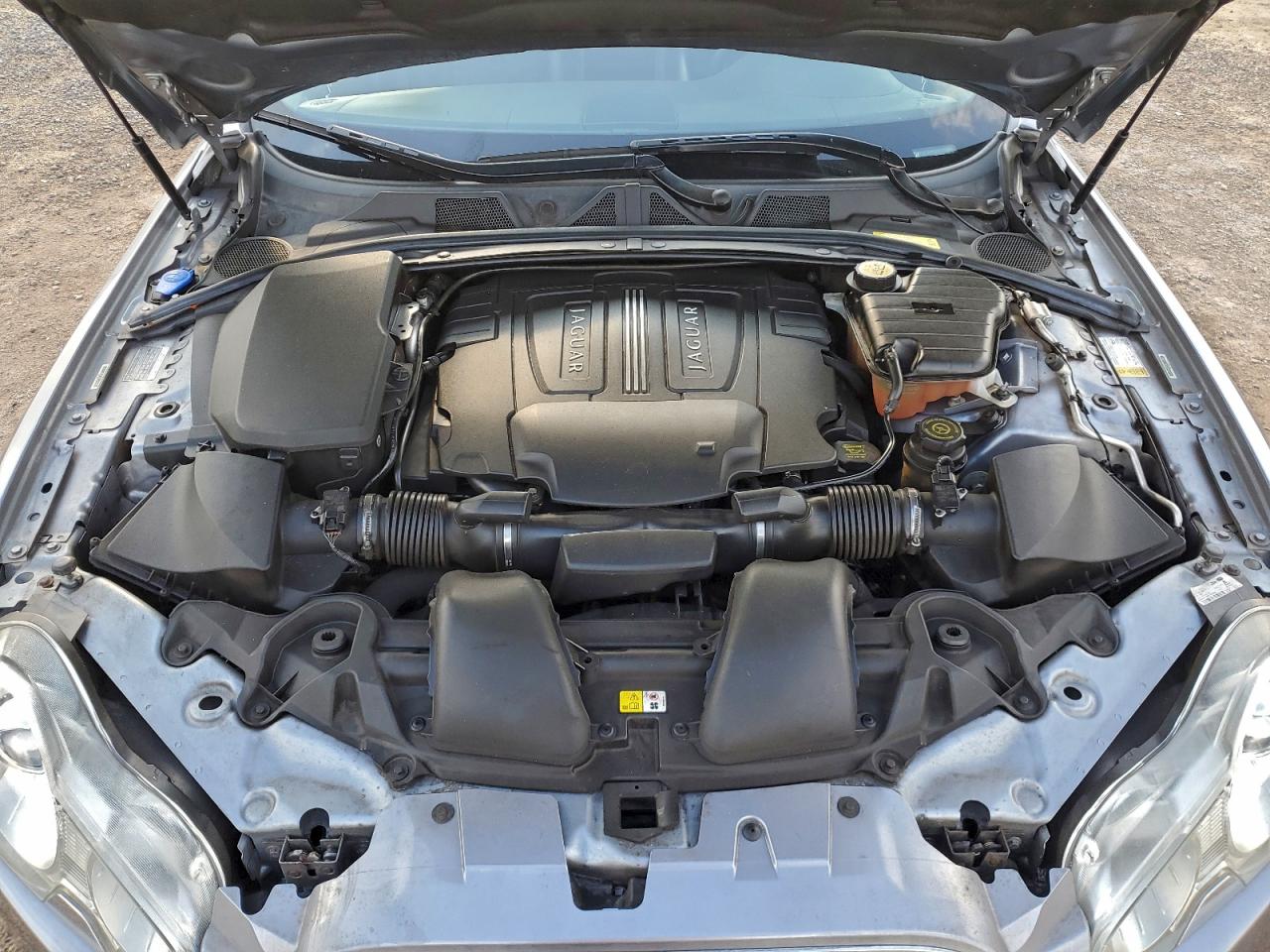Jaguar XF Premium
