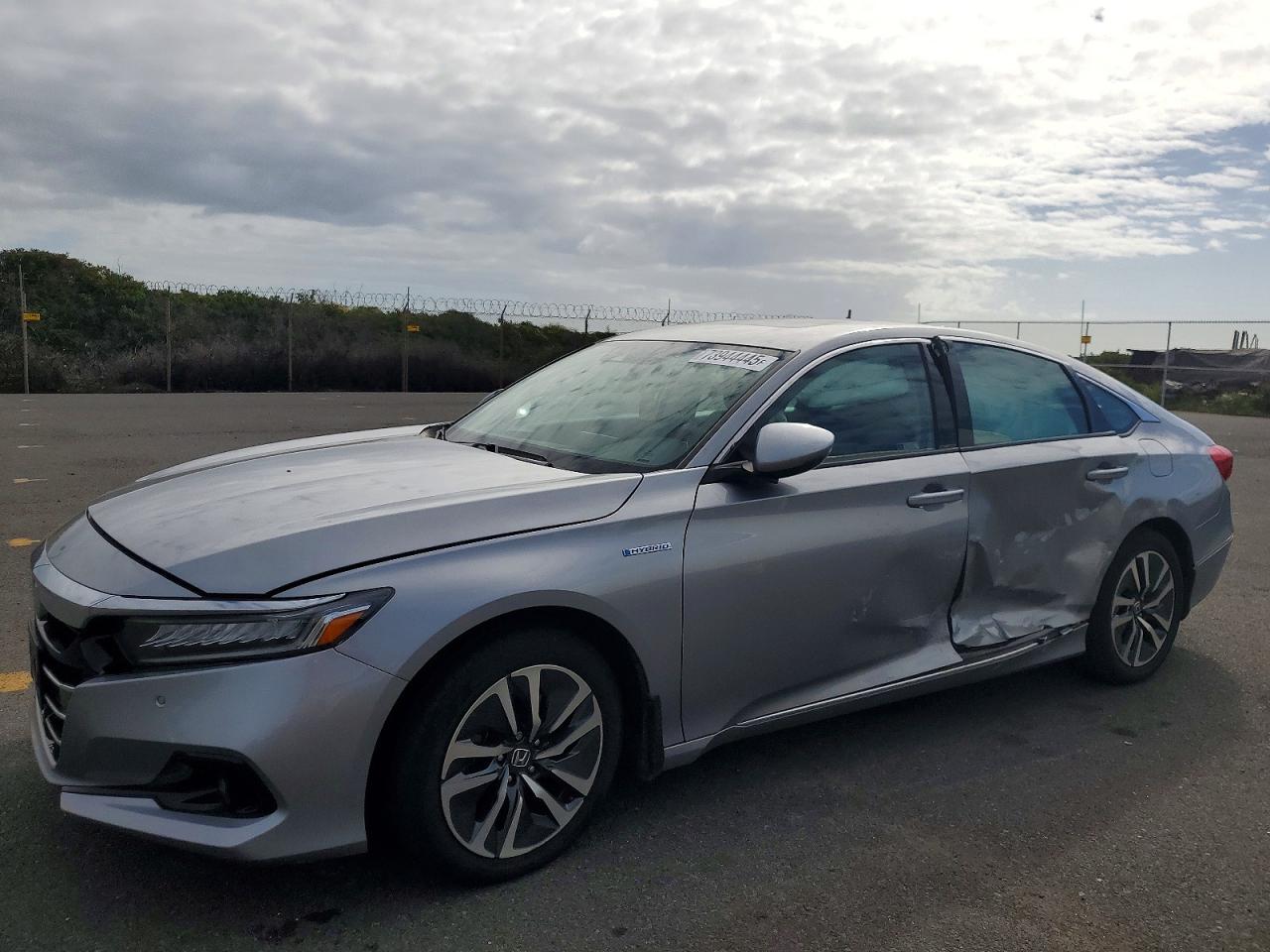 Salvage Honda Accord Image