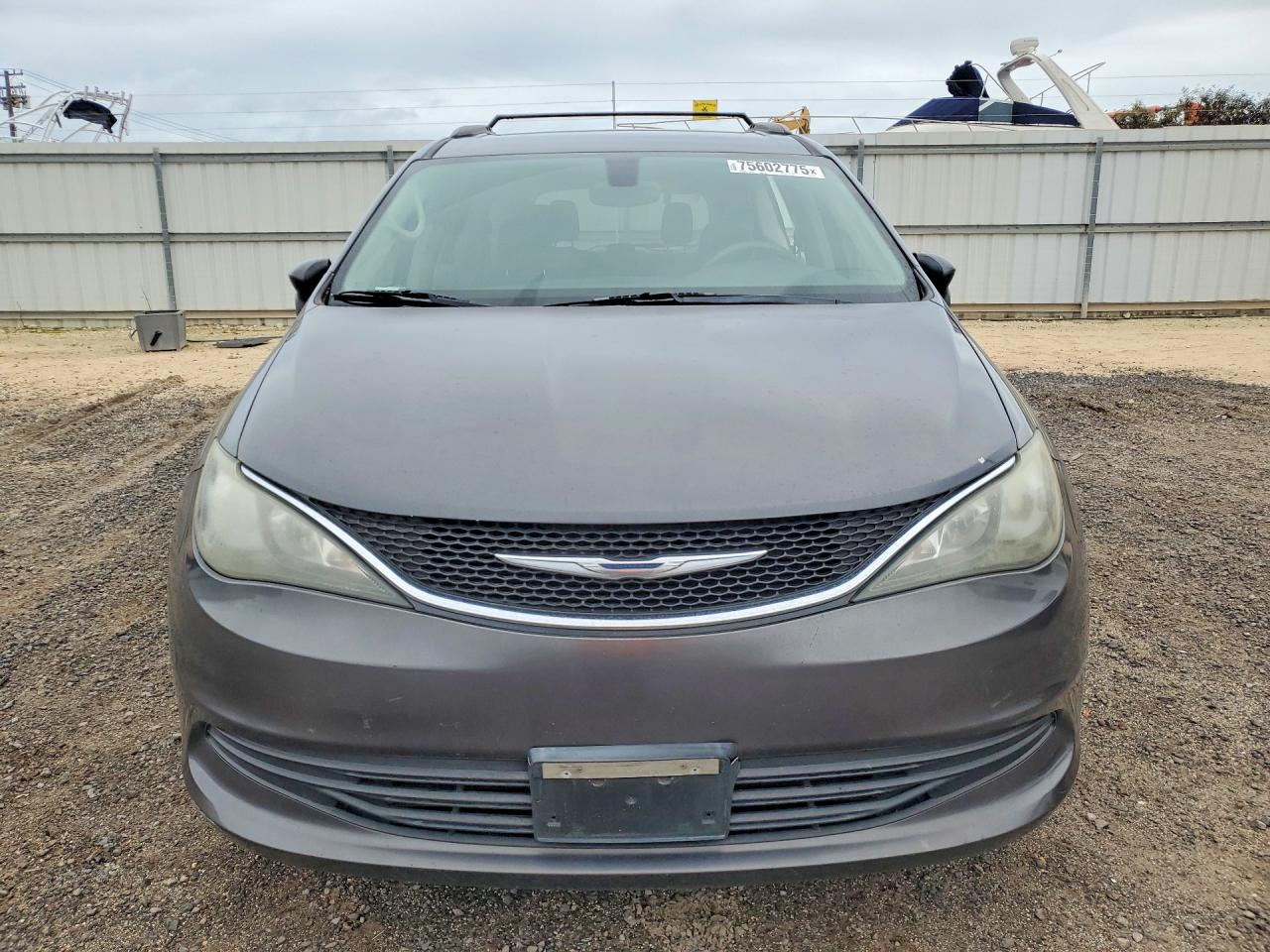 Chrysler Pacifica Touring