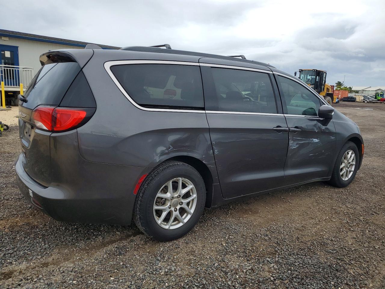 Chrysler Pacifica Touring