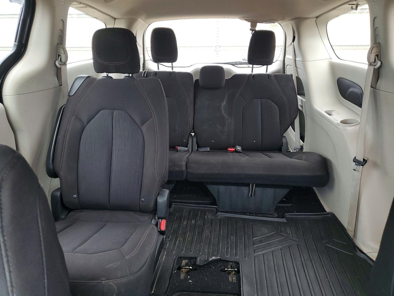 Chrysler Pacifica Touring