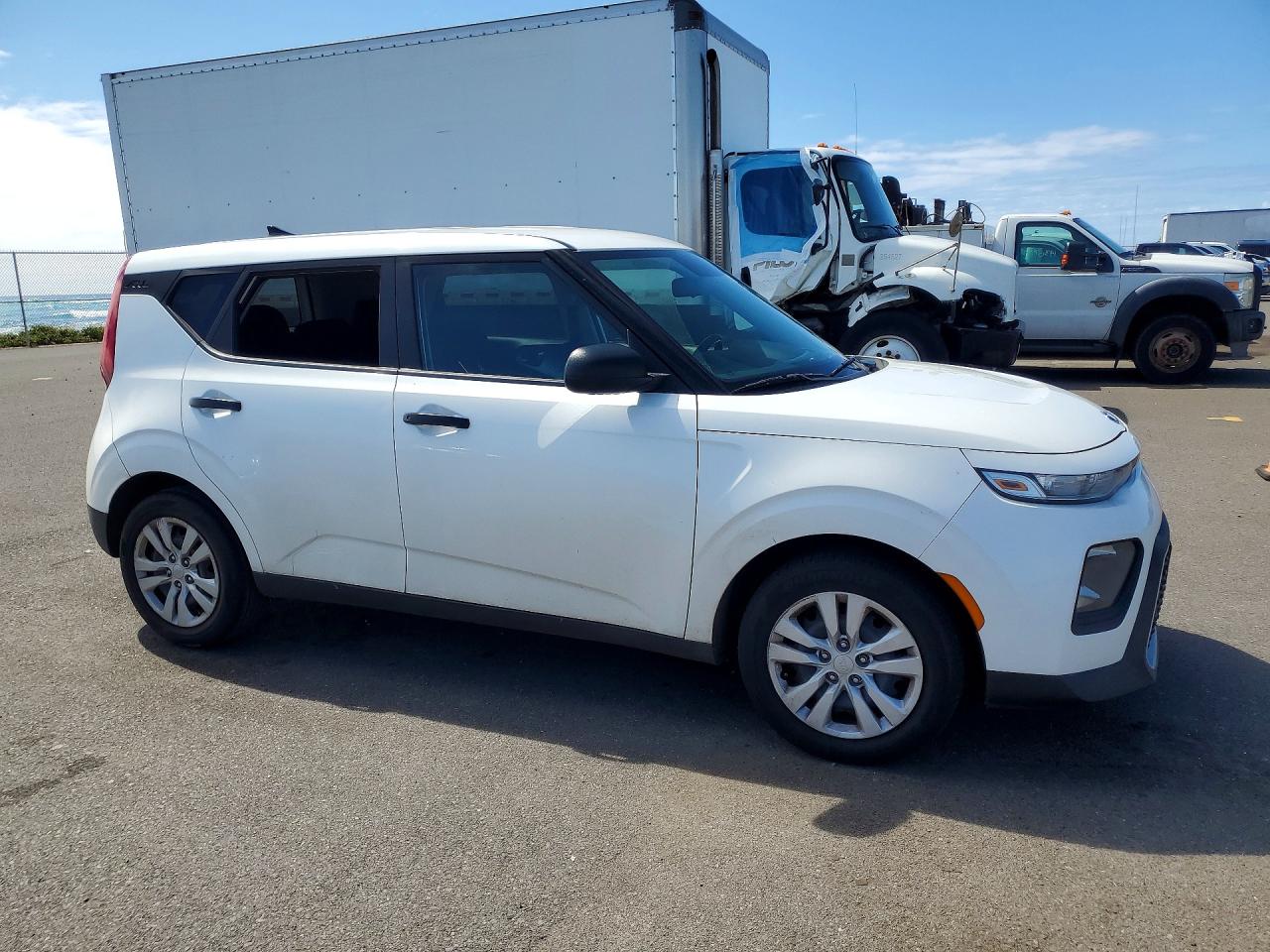 Kia Soul Lx