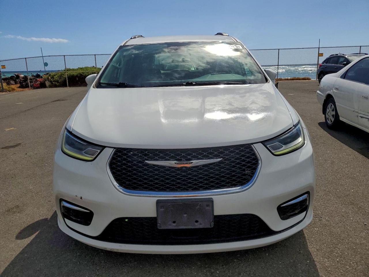 Chrysler Pacifica Touring L