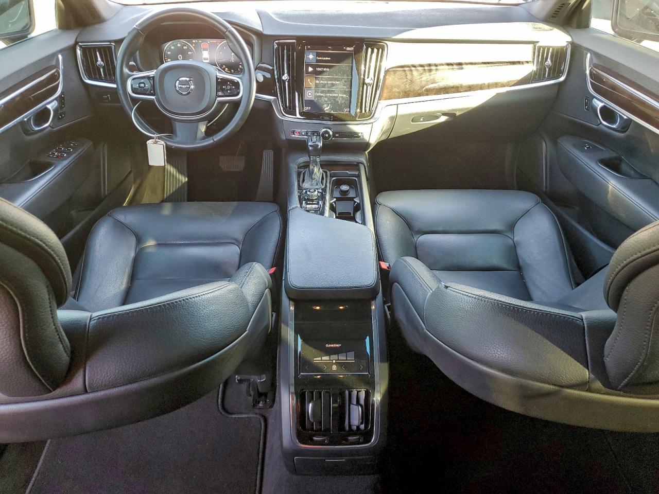 Volvo S90 T5 Momentum