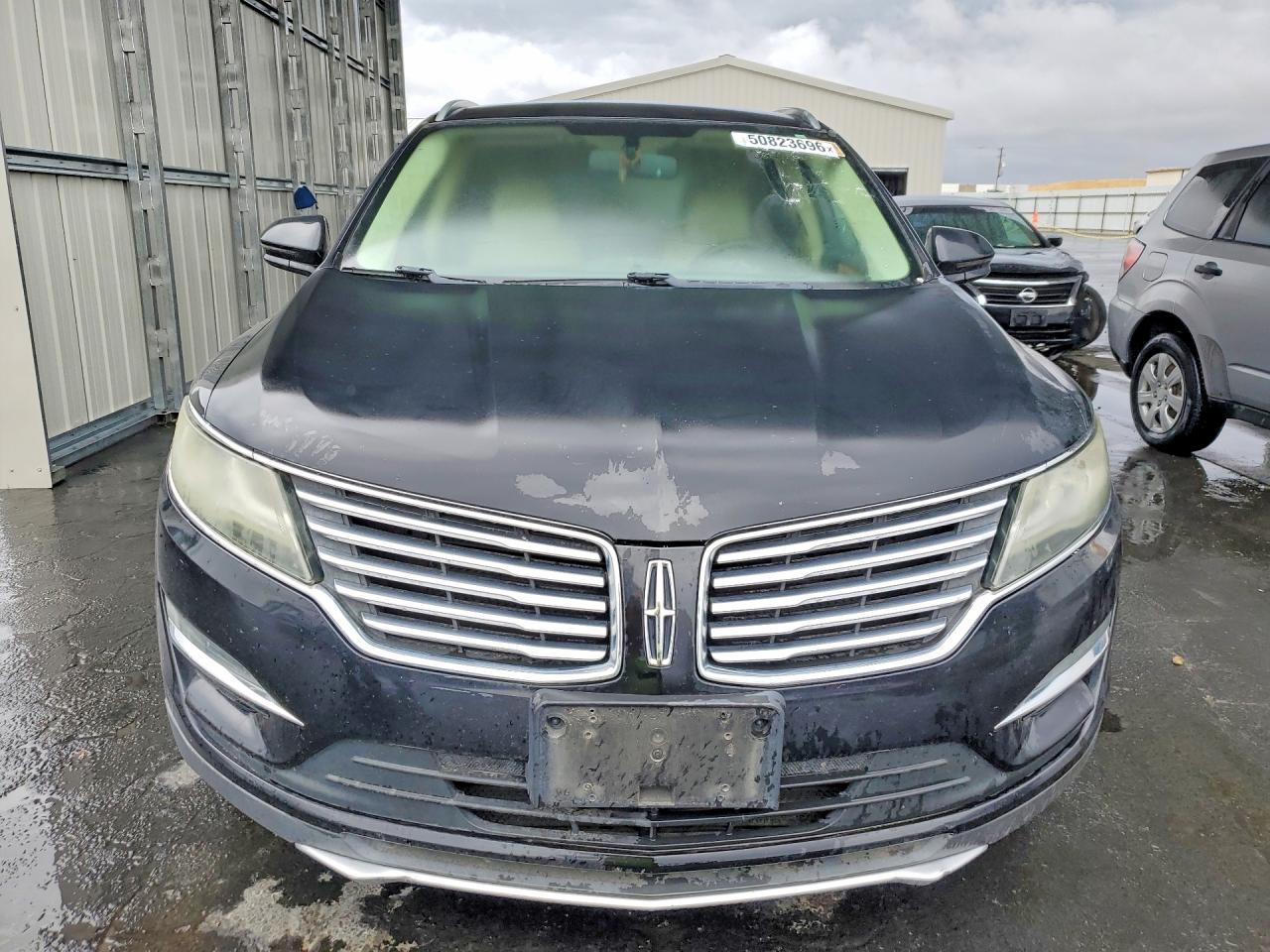Lincoln MKC Select