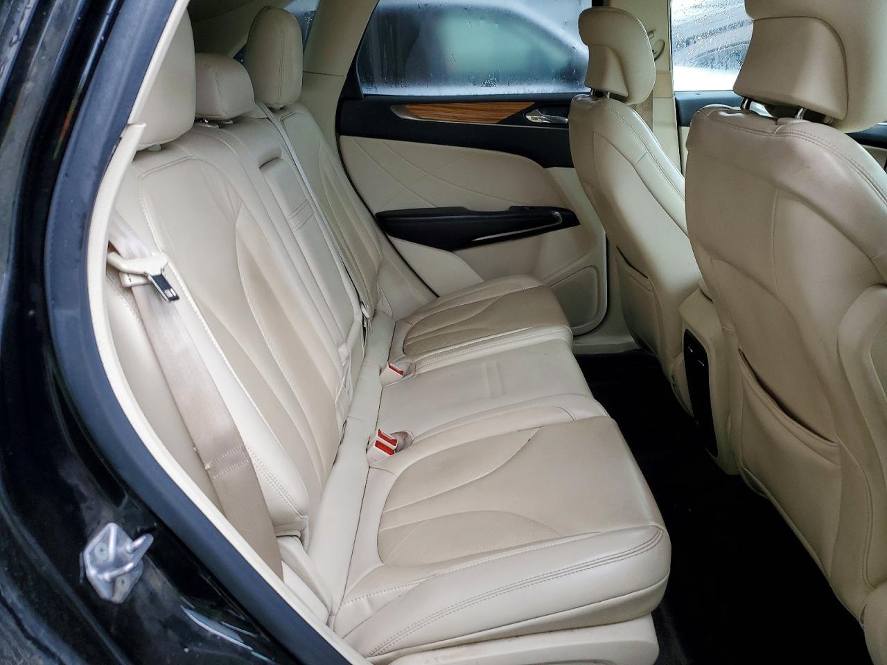 Lincoln MKC Select