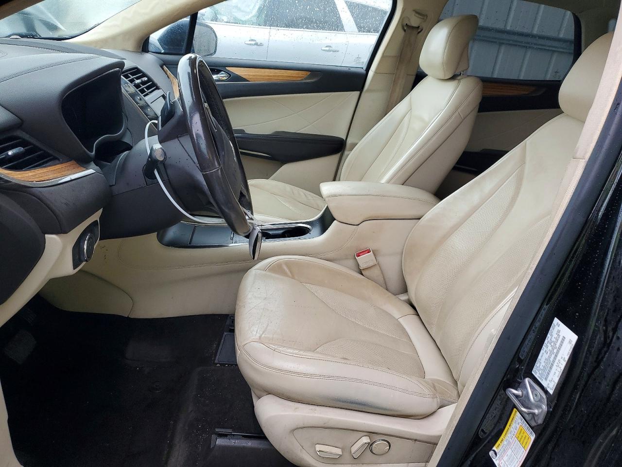 Lincoln MKC Select