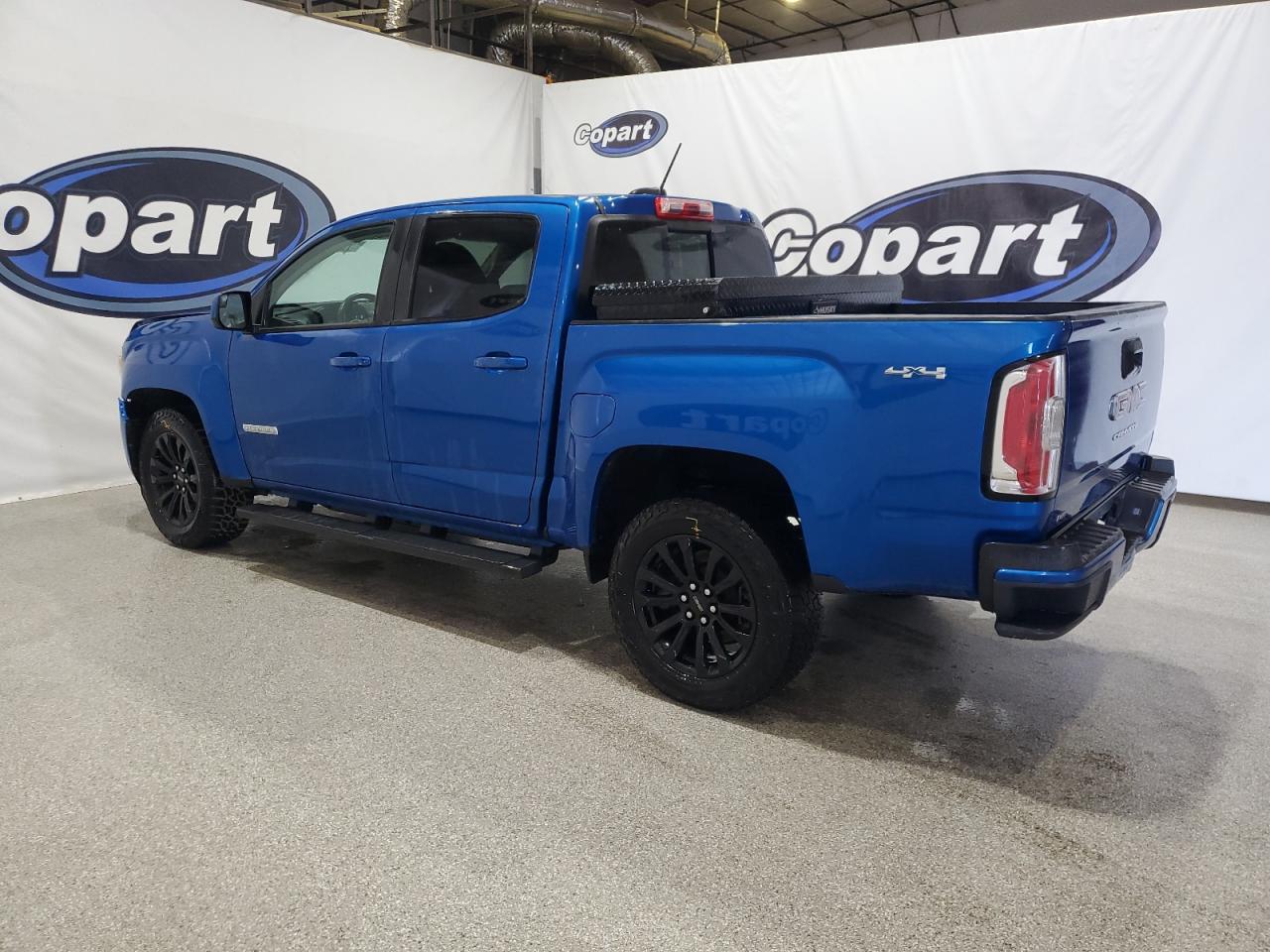GMC Canyon Elevation