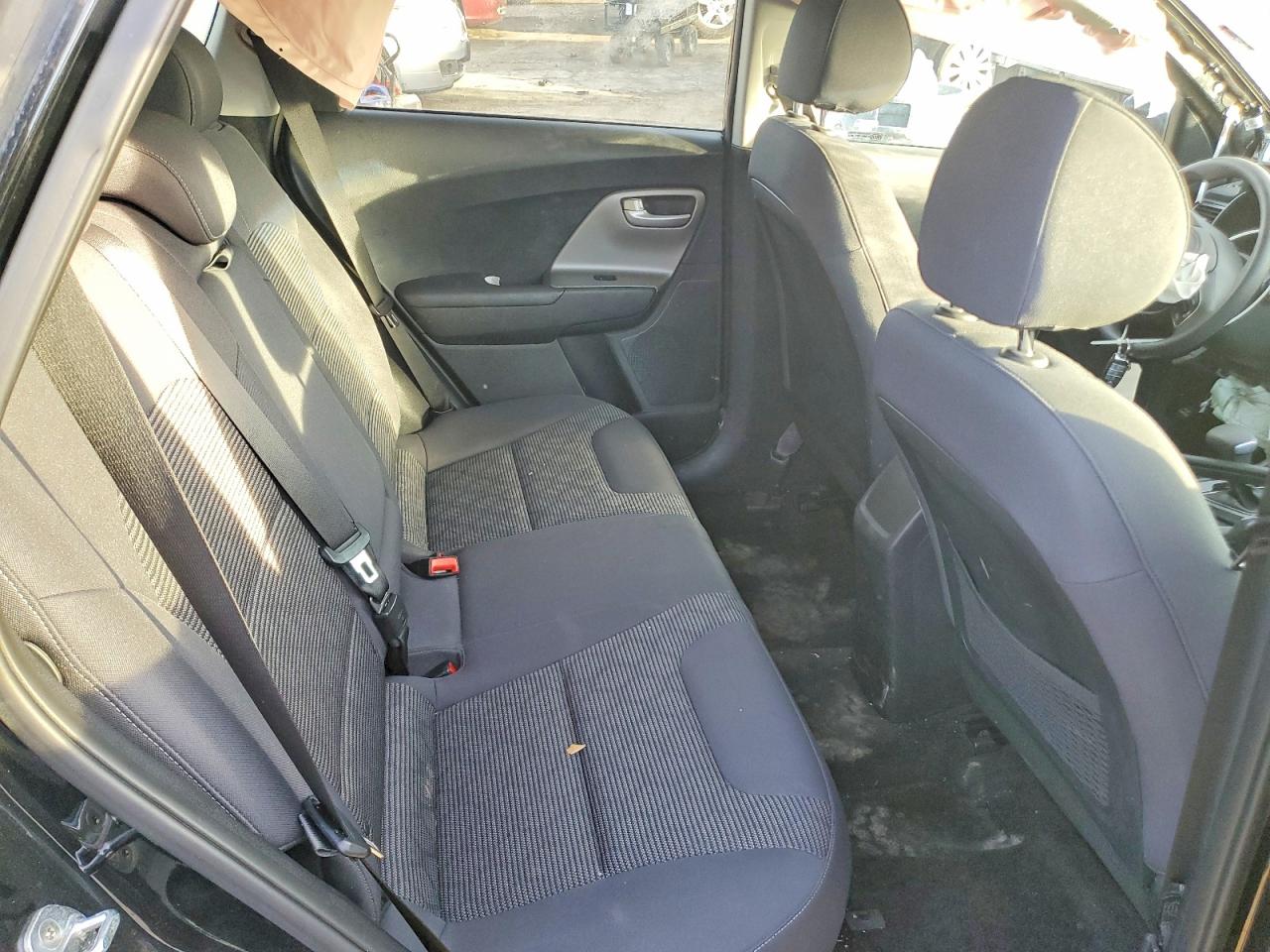 Kia Niro Lx
