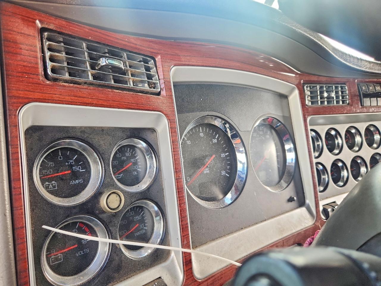 Kenworth Construction