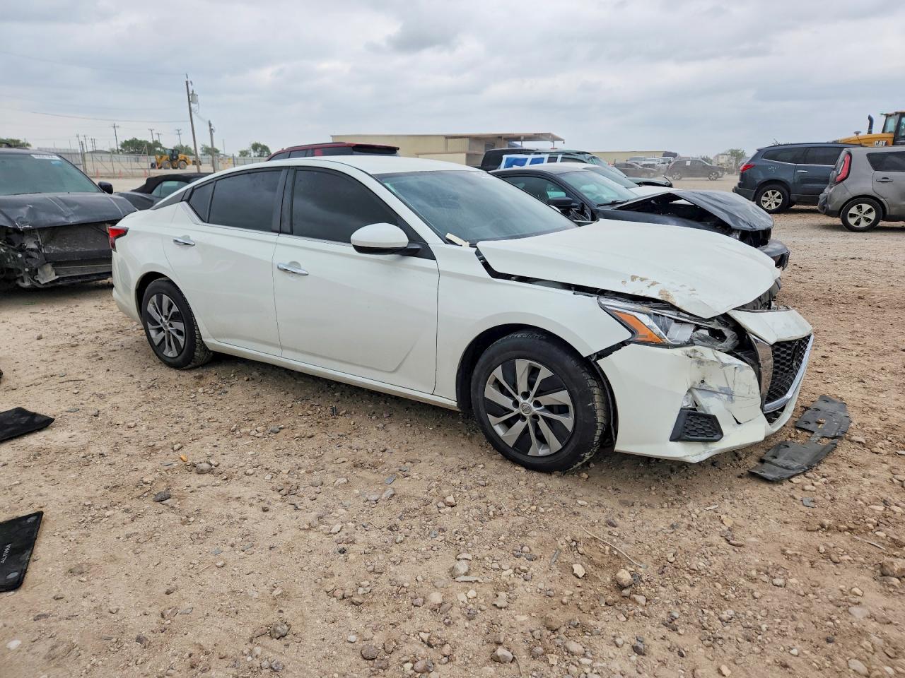 Nissan Altima S