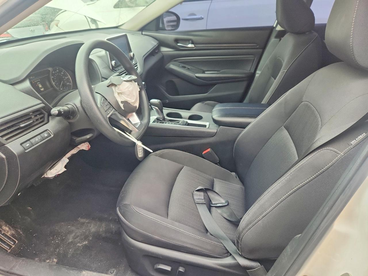 Nissan Altima S