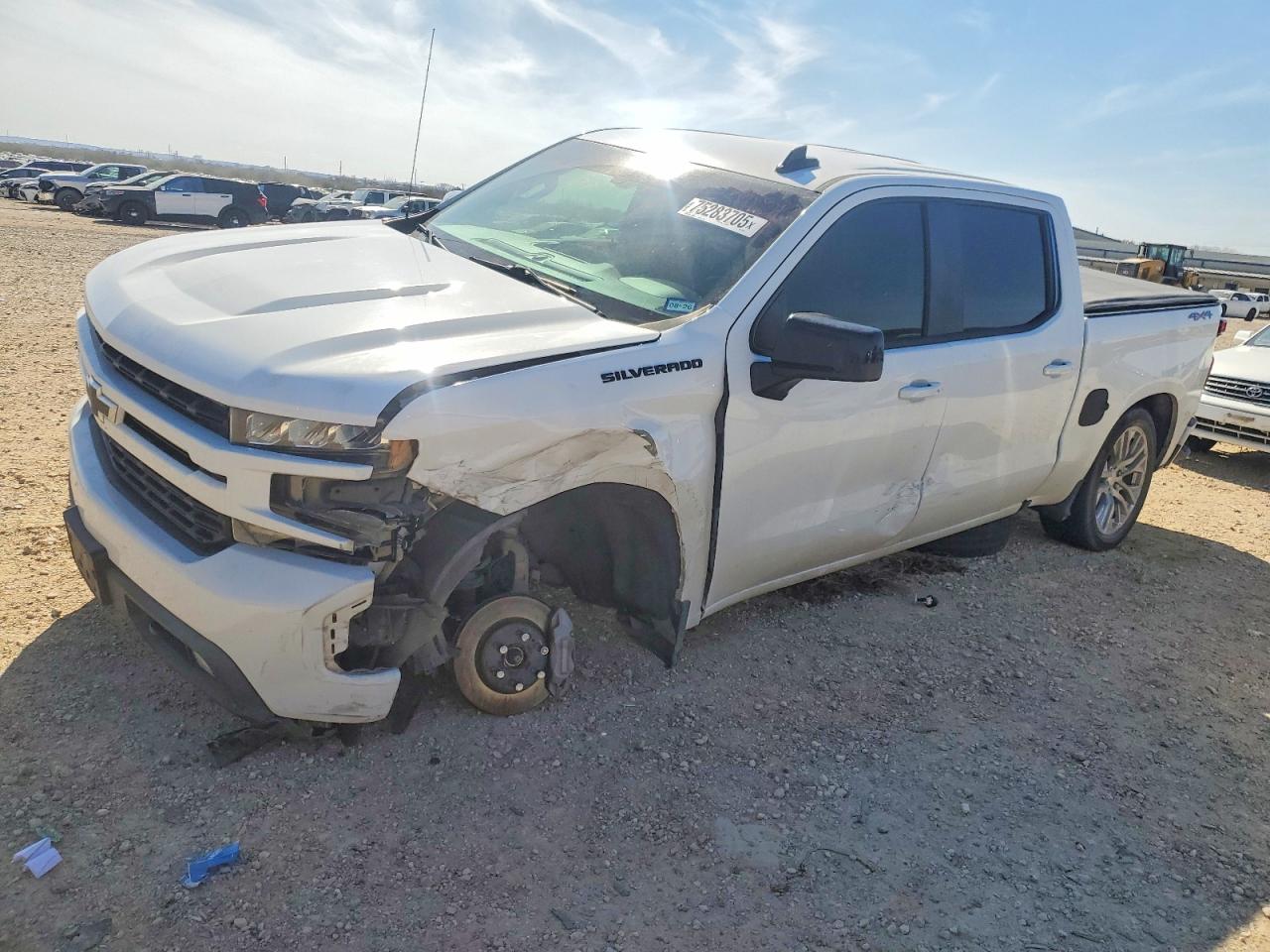 Salvage Chevrolet Silverado Image