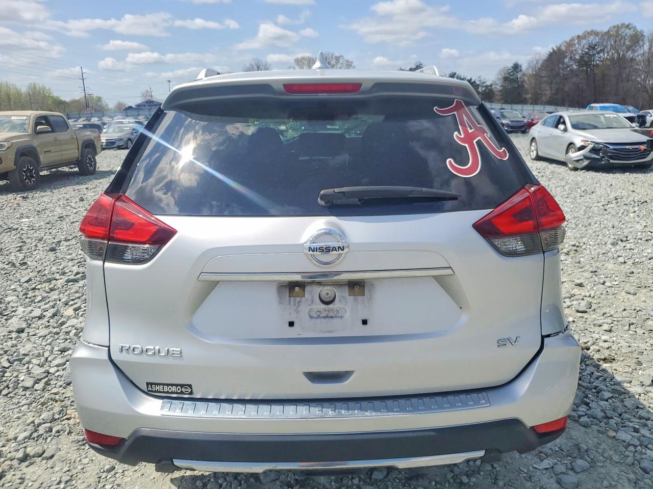 Nissan Rogue Sv