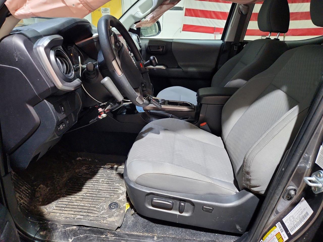 Toyota Tacoma Sr5 V6