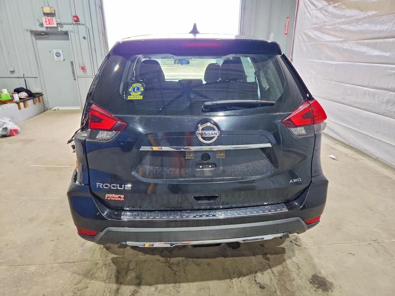 Nissan Rogue S