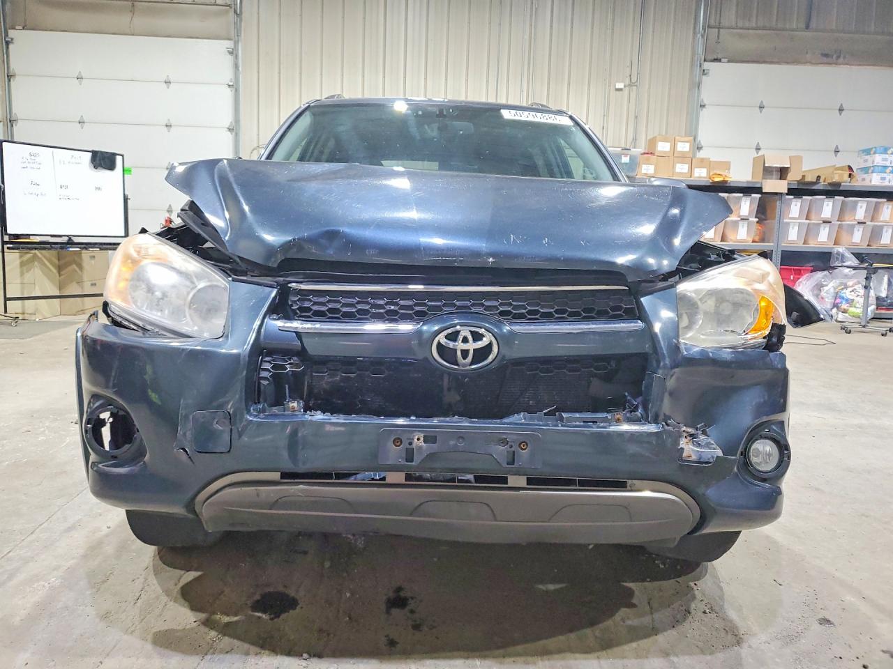 Toyota RAV4 Limited