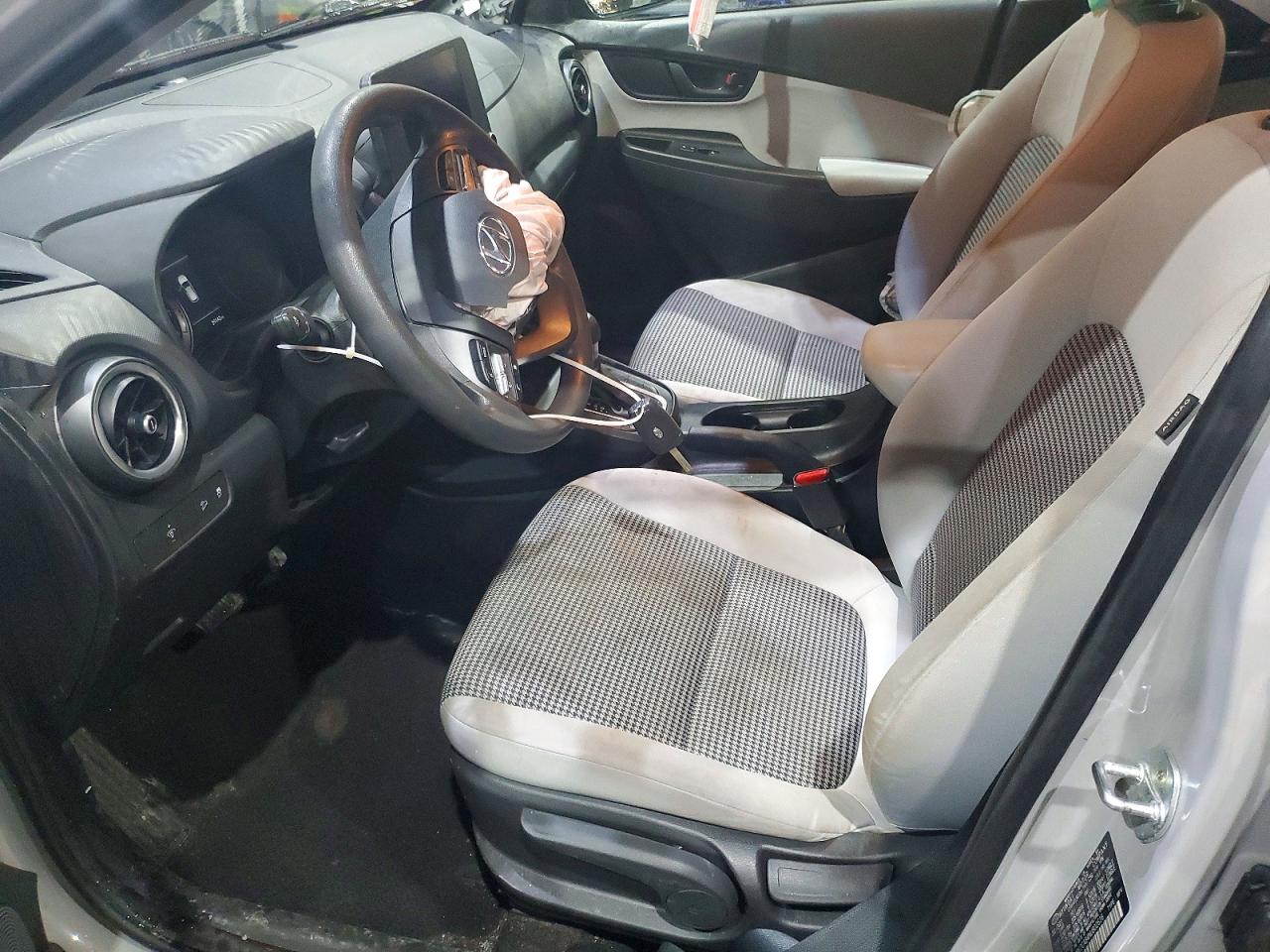 Hyundai KONA Se