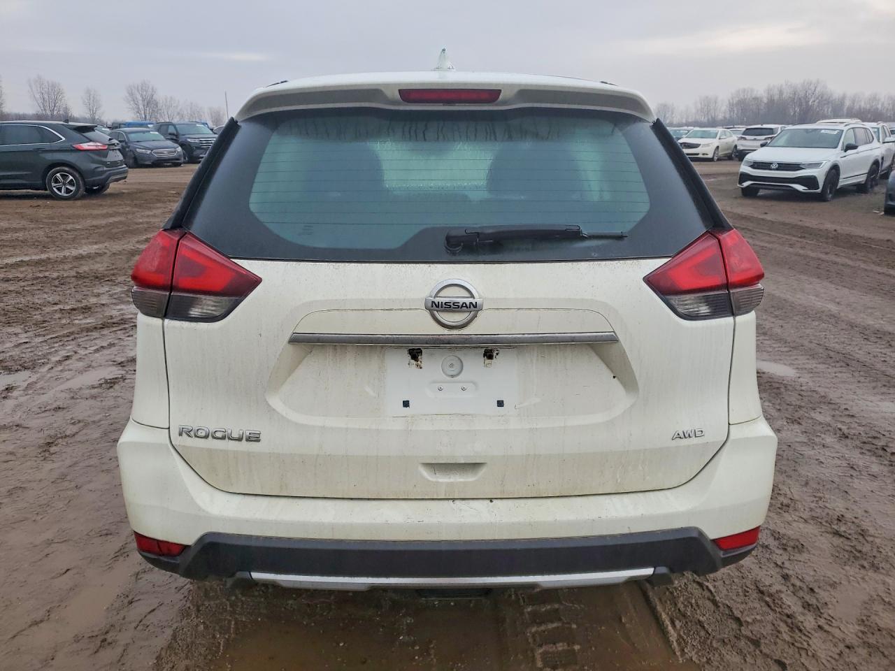 Nissan Rogue S