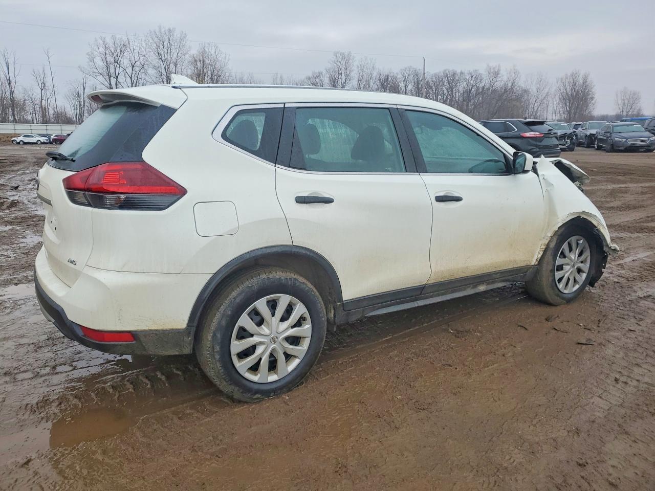 Nissan Rogue S