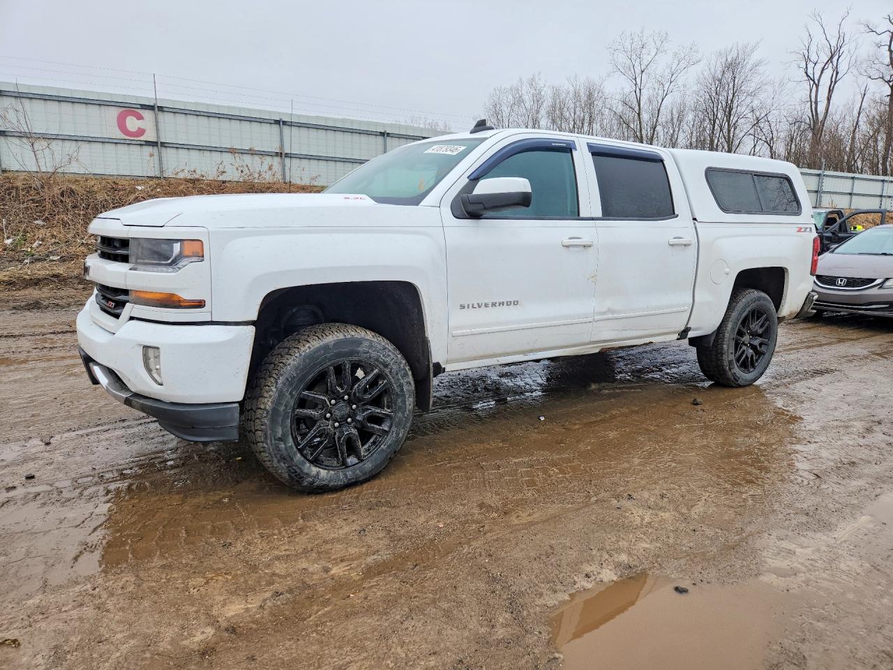 Salvage Chevrolet Silverado Image