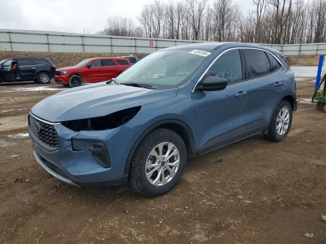 Salvage Ford Escape Image
