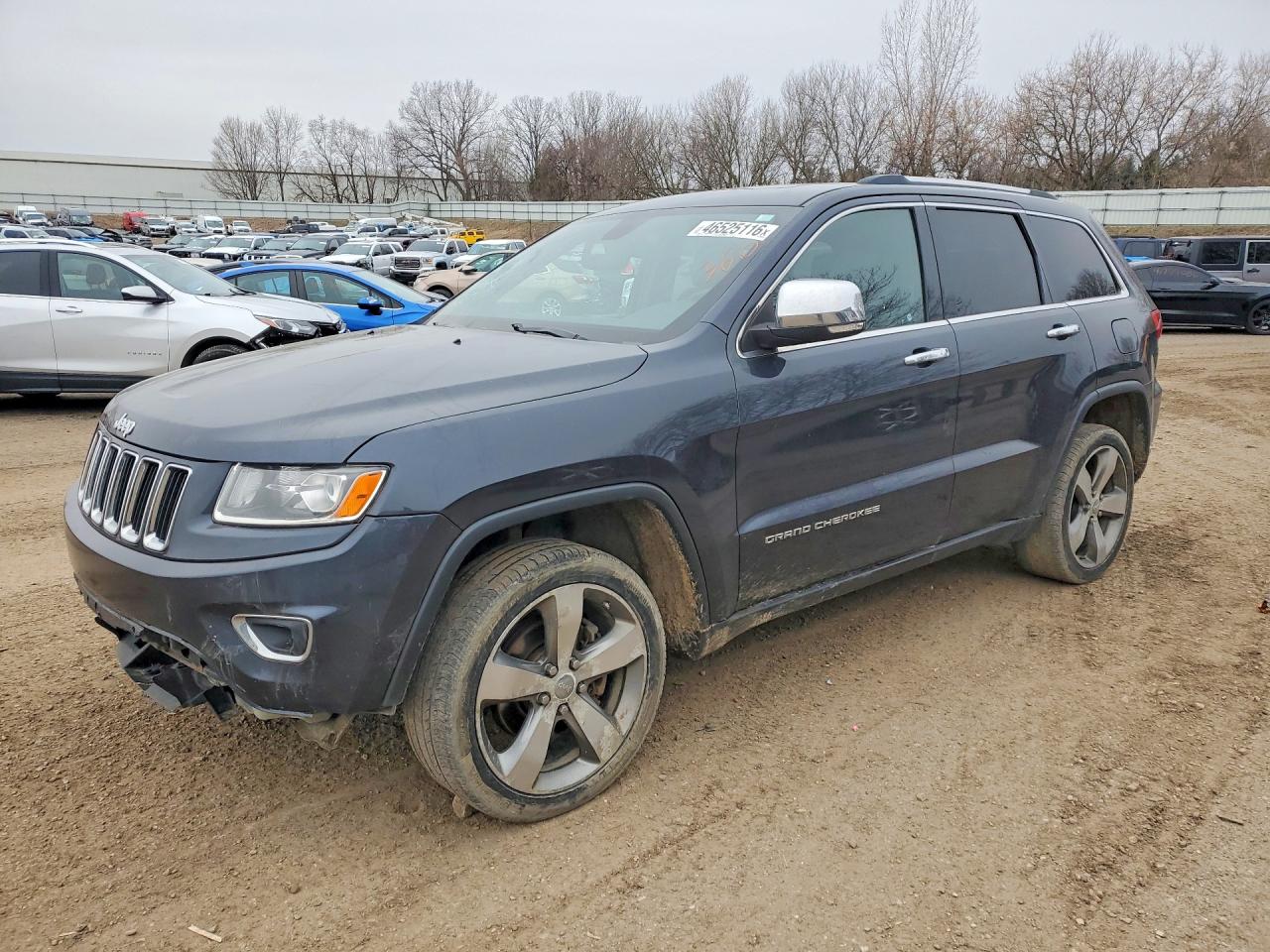 Salvage Jeep Cherokee Image