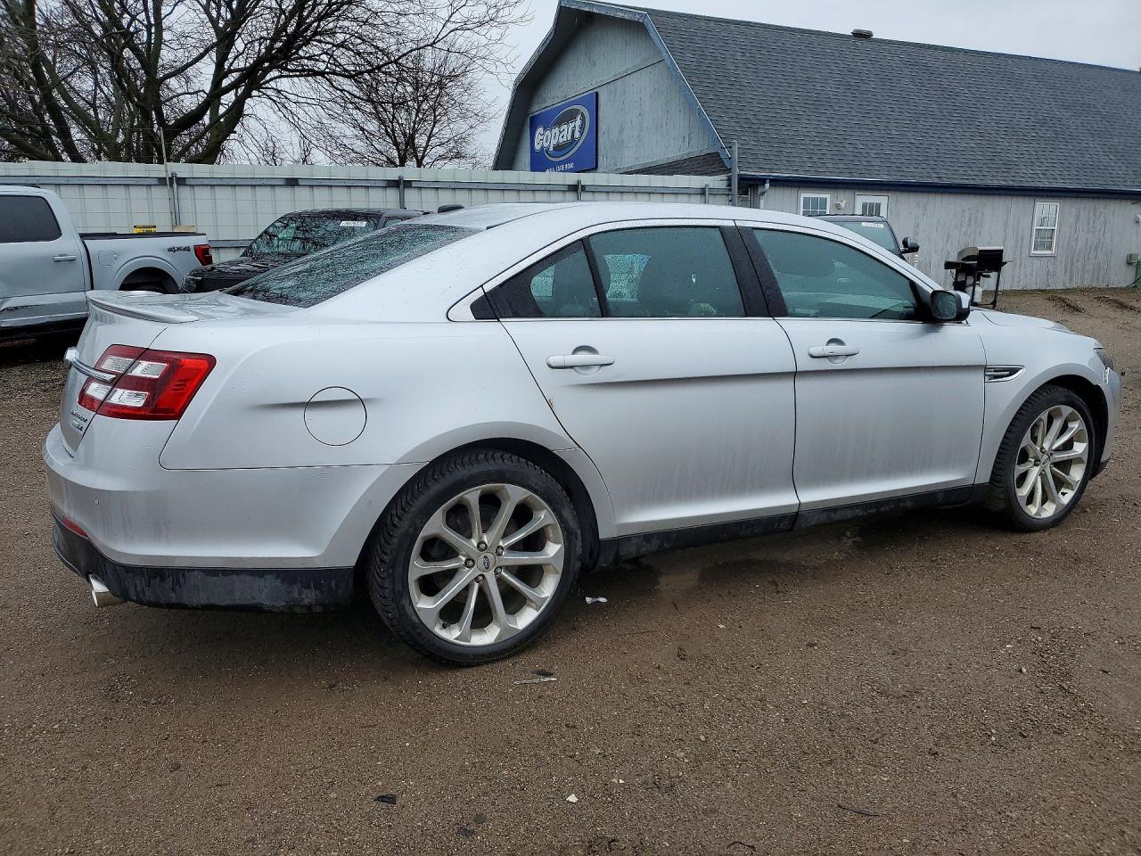Ford Taurus Limited