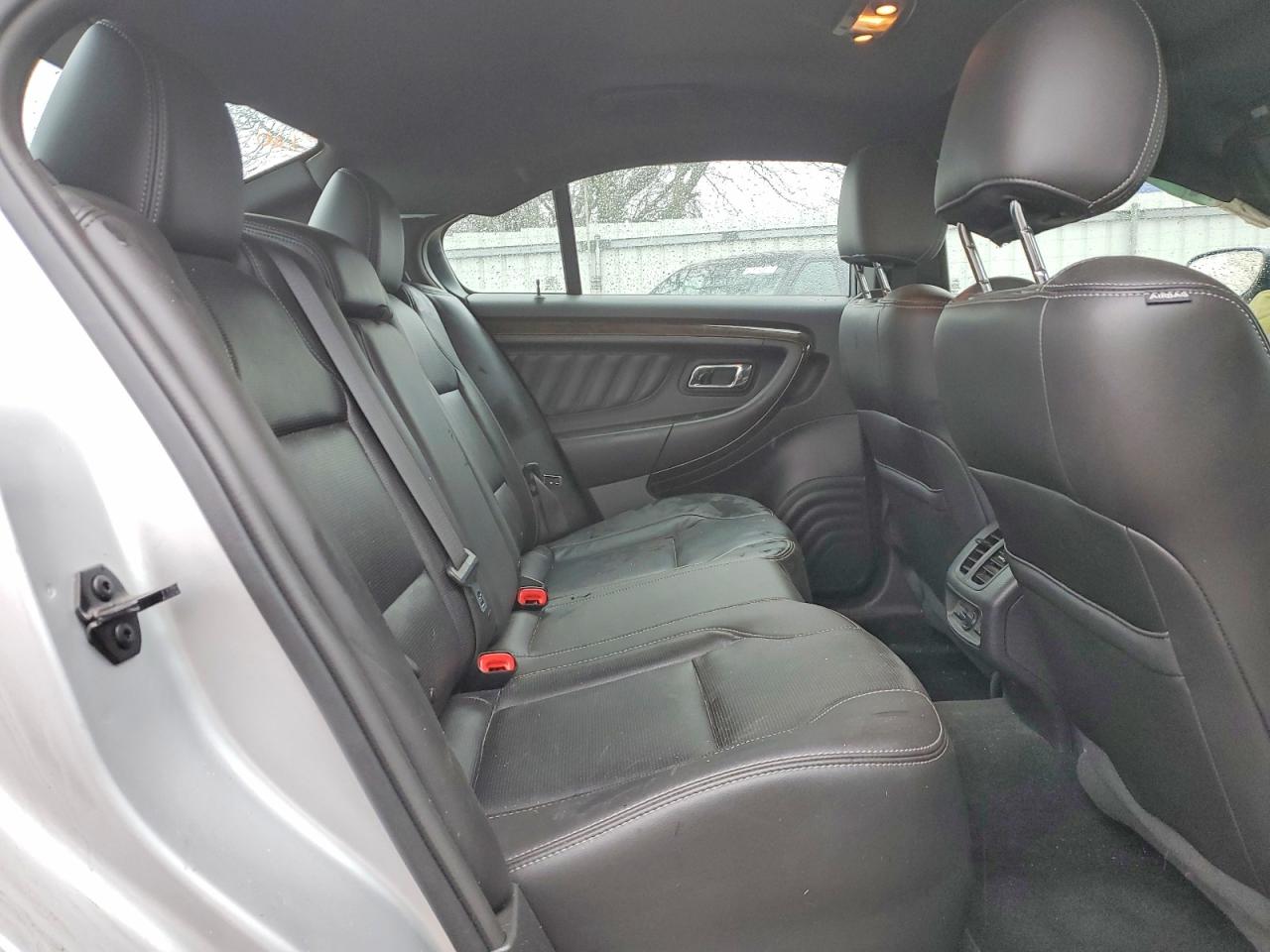 Ford Taurus Limited