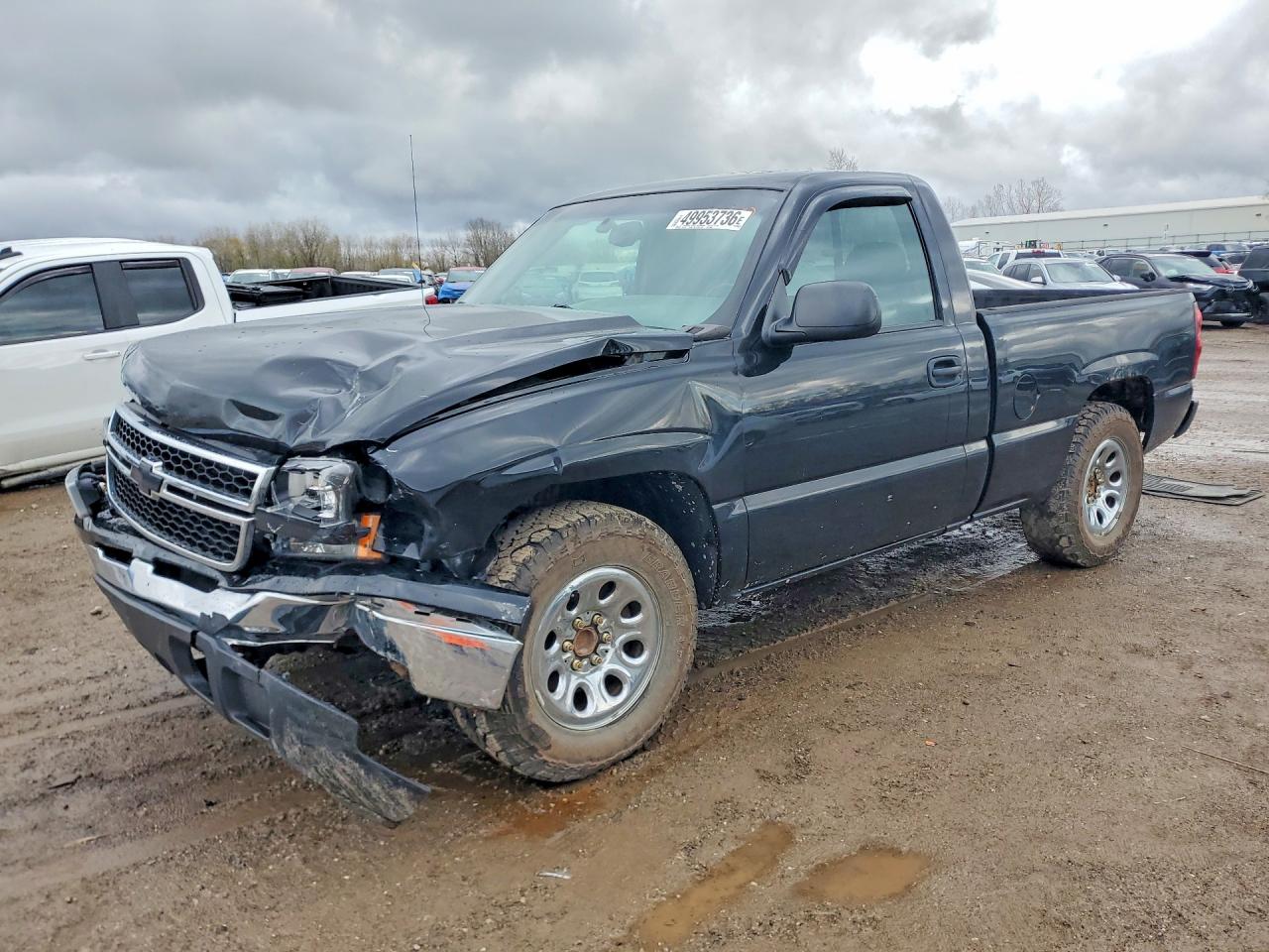 Salvage Chevrolet Silverado Image