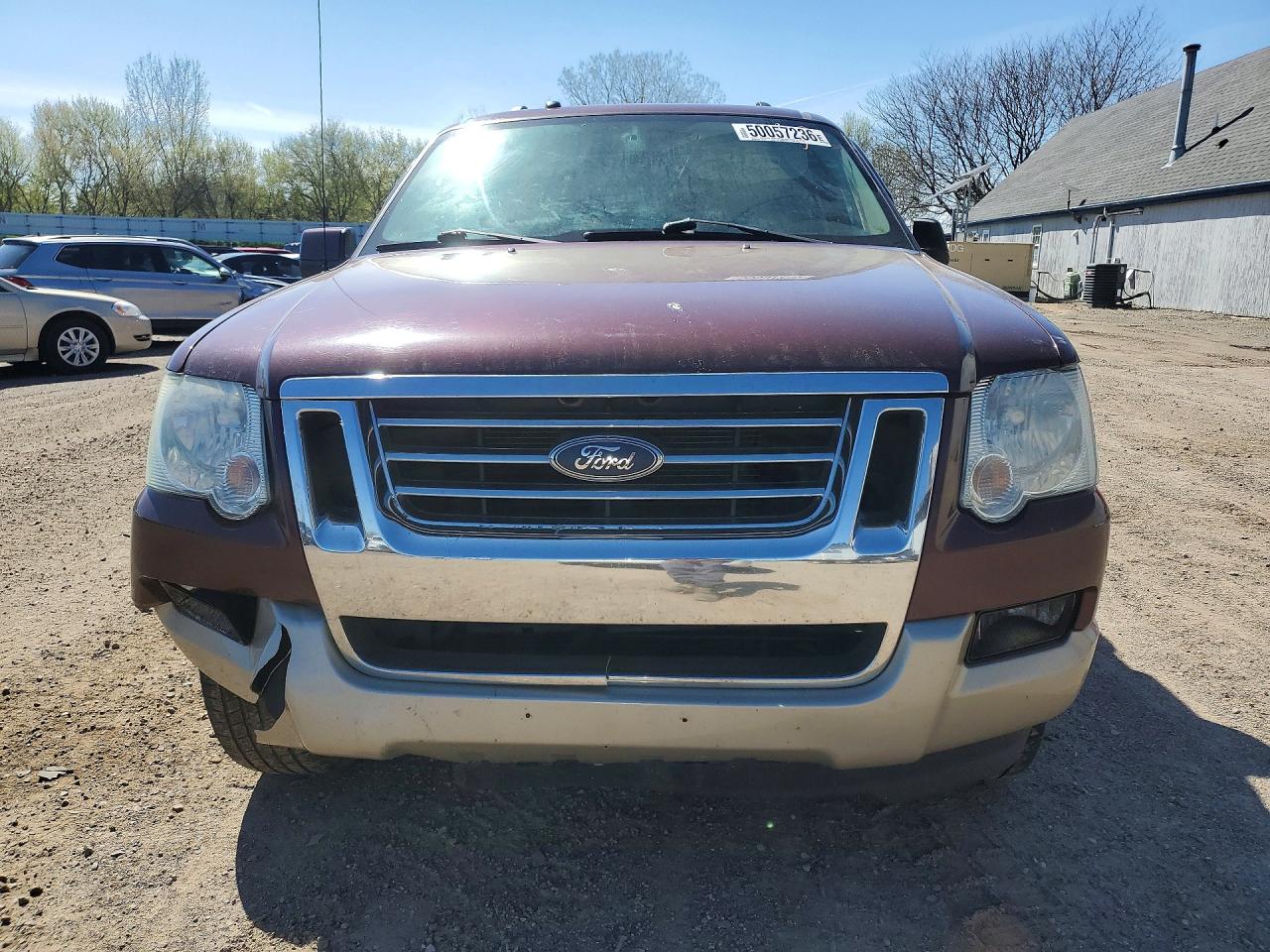 Ford Explorer Eddie Bauer