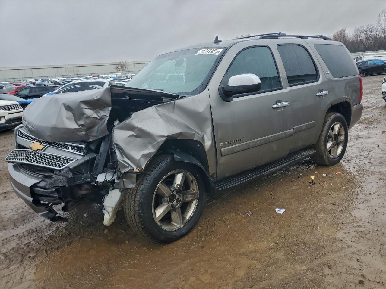 Salvage Chevrolet Tahoe Image