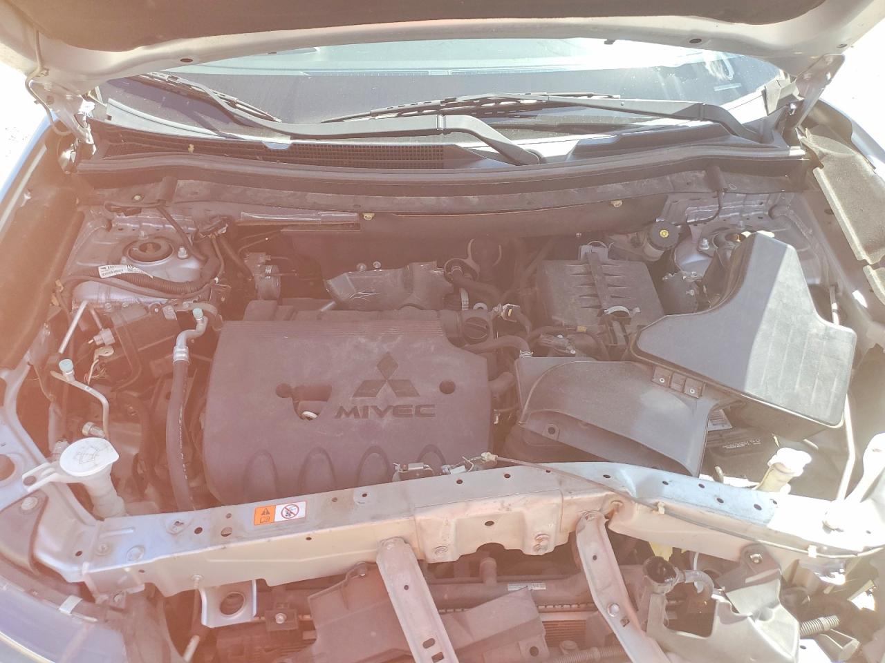 Mitsubishi Outlander Es