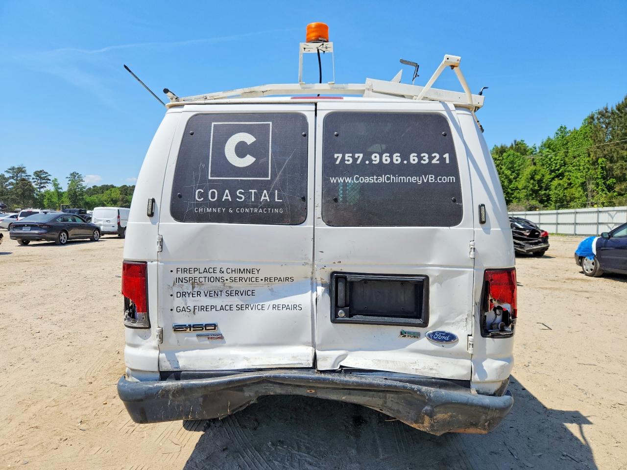 Ford Econoline E150 Van