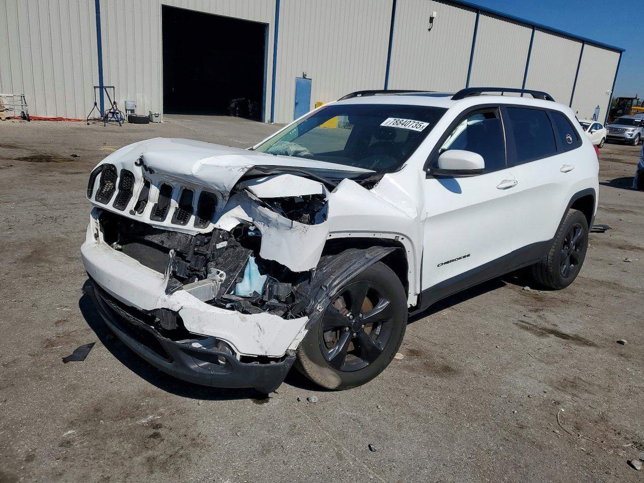 Salvage Jeep Cherokee Image