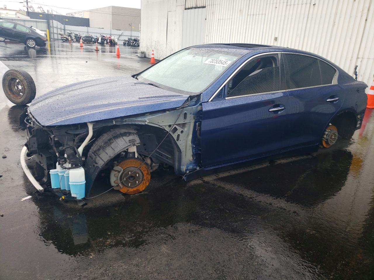 Salvage INFINITI Q50 Image