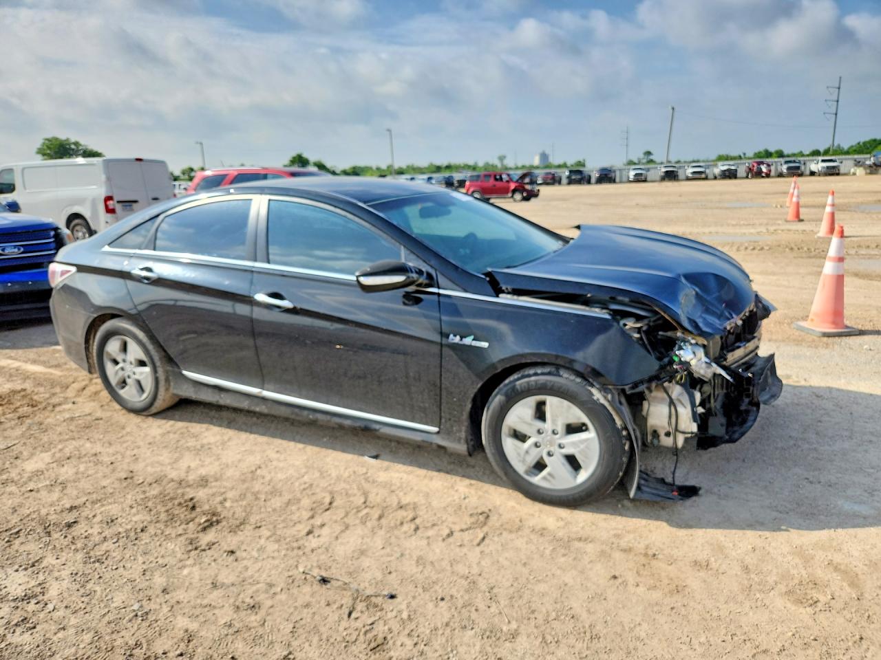 Hyundai SONATA Hybrid