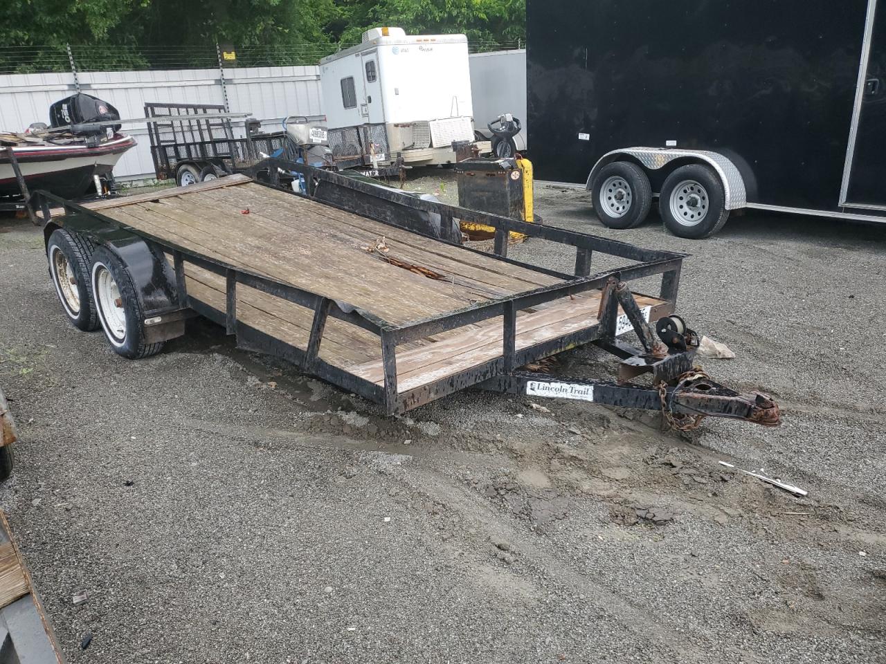 Salvage Lincoln Trailer Image