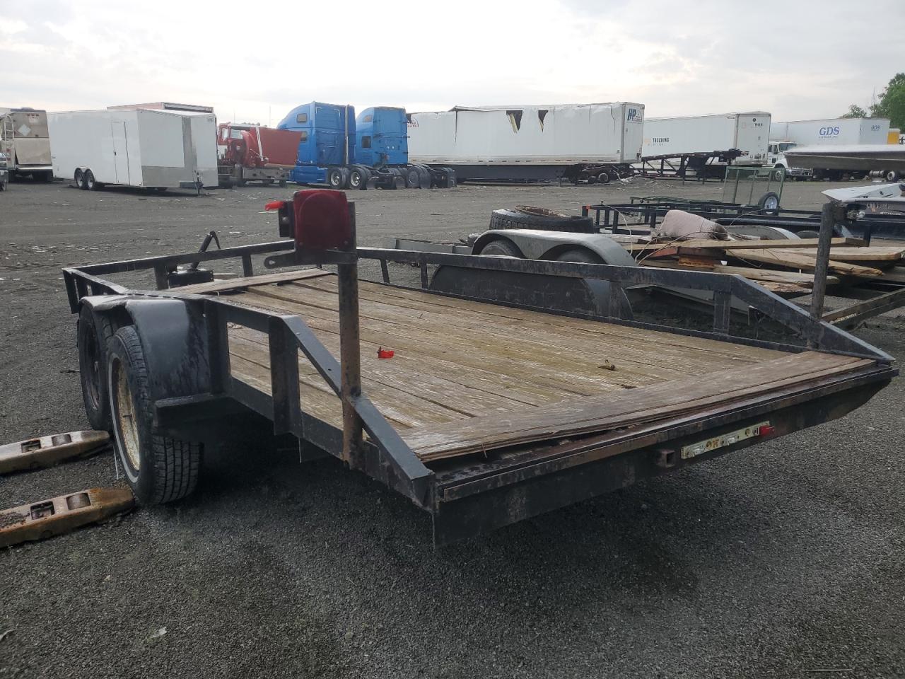 Lincoln Trailer