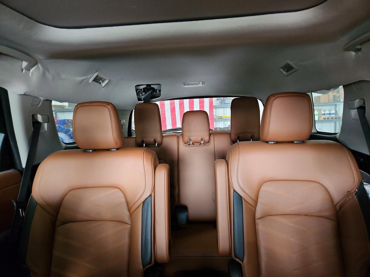 Nissan Pathfinder Platinum