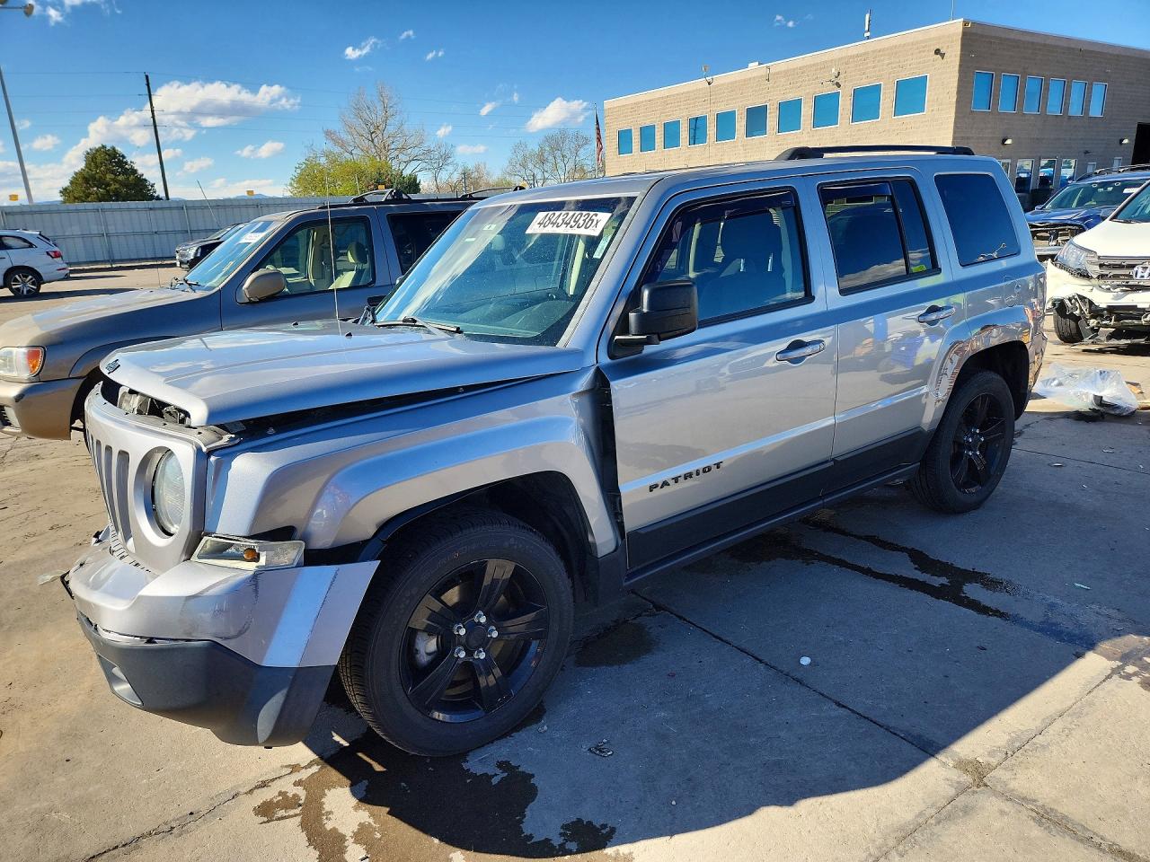 Salvage Jeep Patriot Image