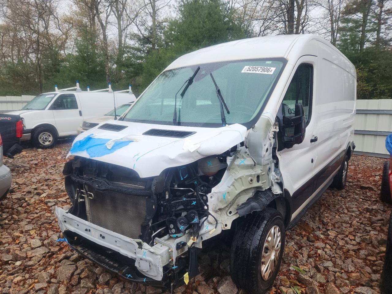 Salvage Ford Transit Image