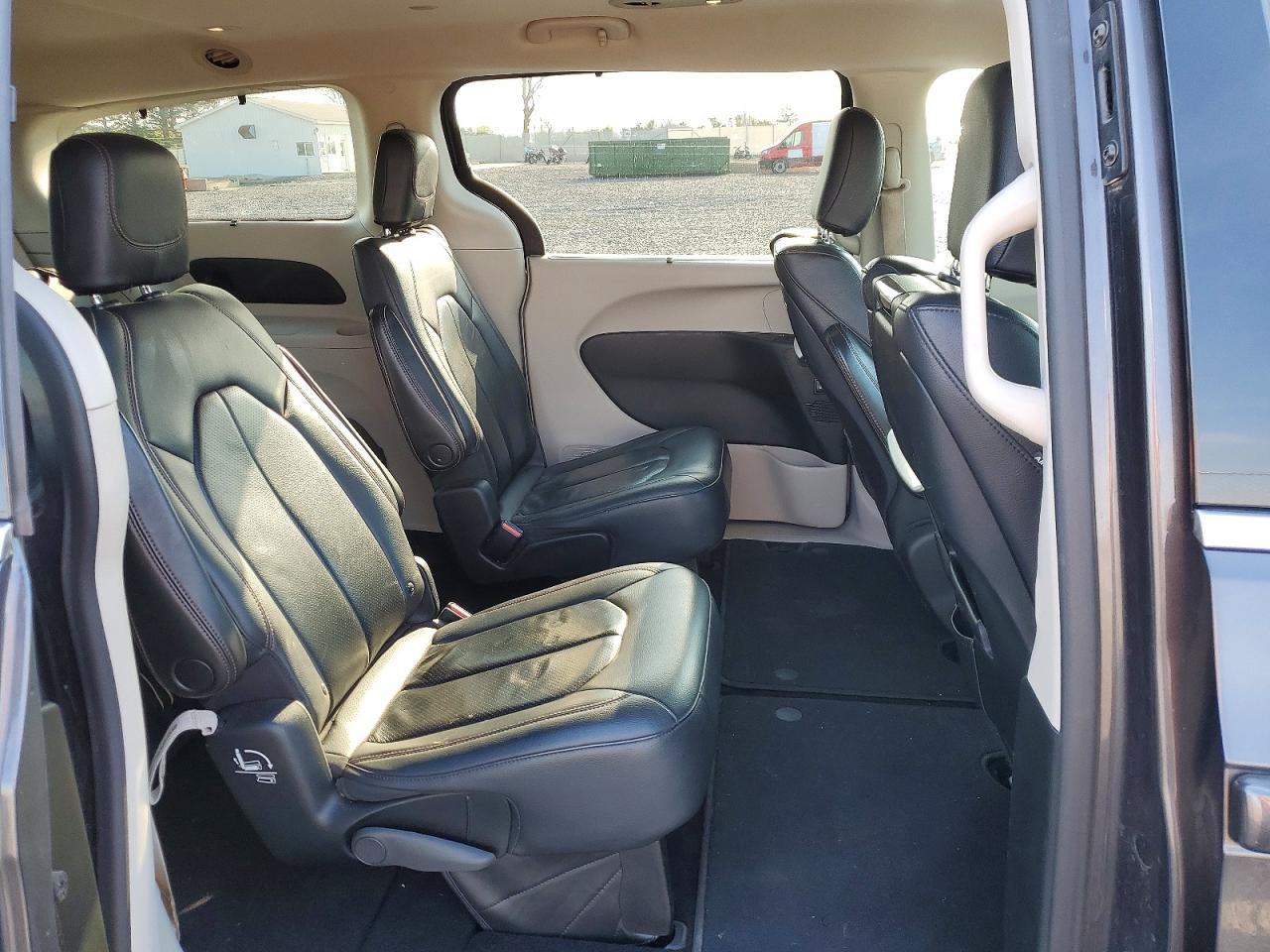 Chrysler Pacifica Touring L Plus