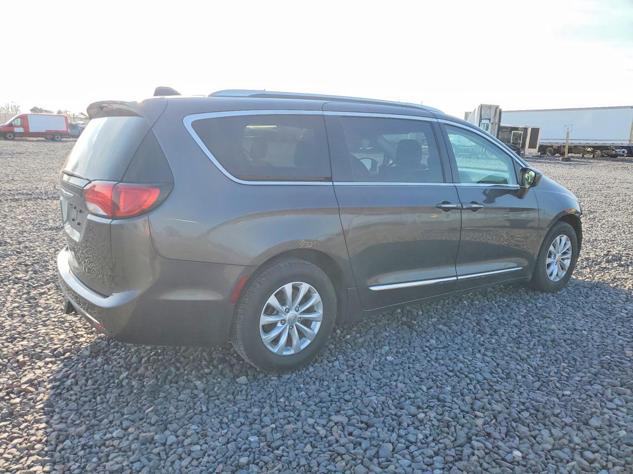 Chrysler Pacifica Touring L Plus