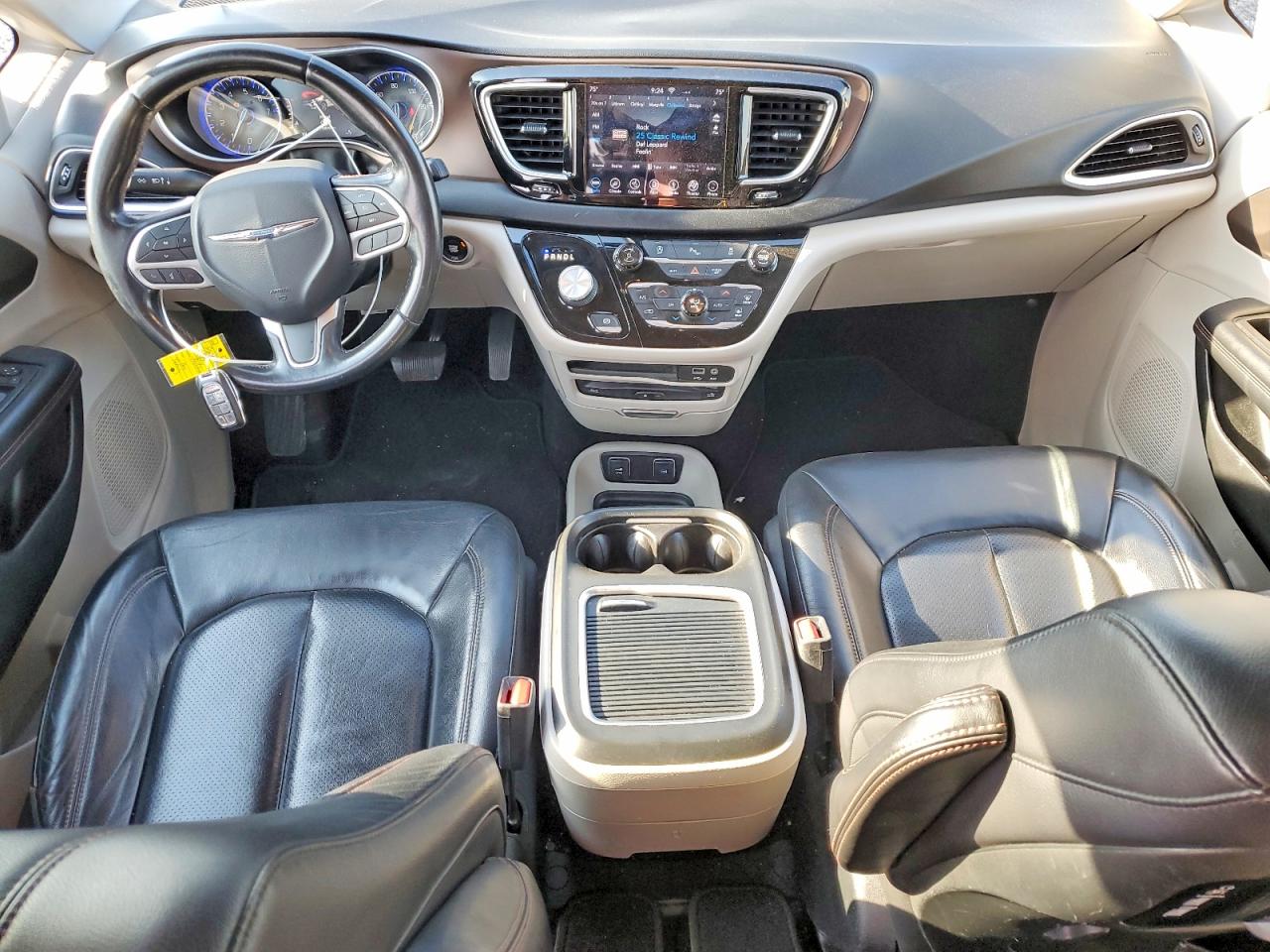 Chrysler Pacifica Touring L Plus
