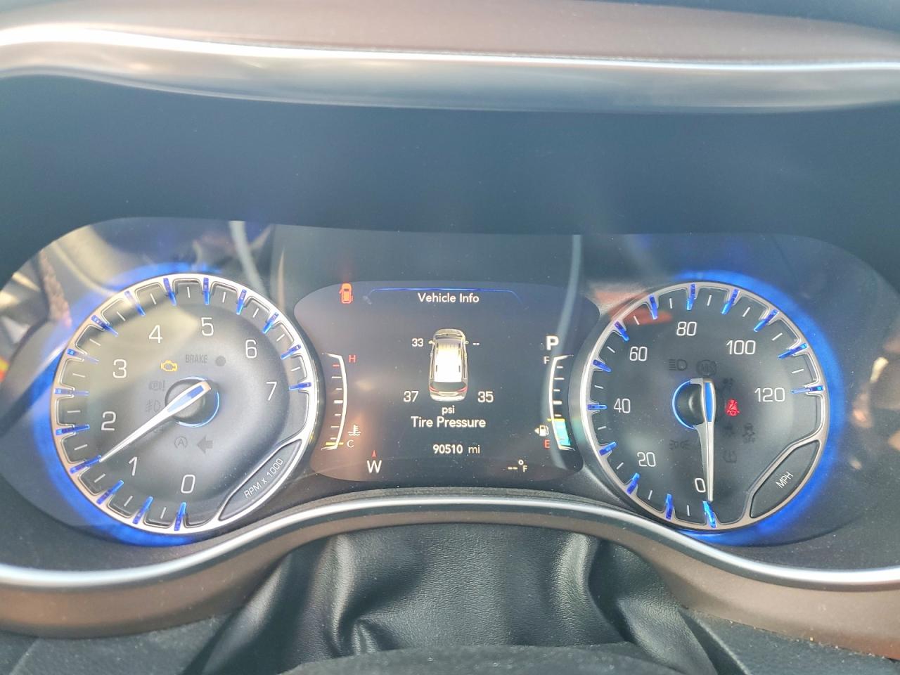 Chrysler Pacifica Touring L Plus