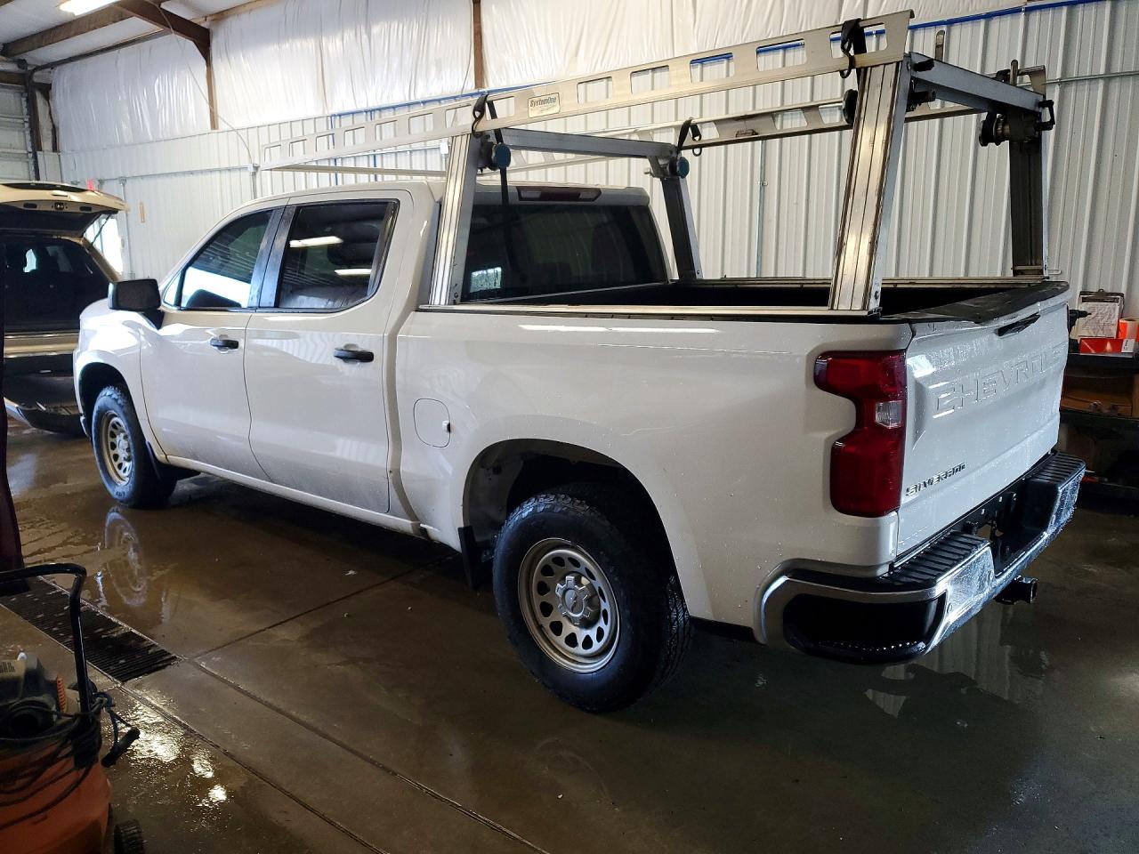 Chevrolet Silverado C1500