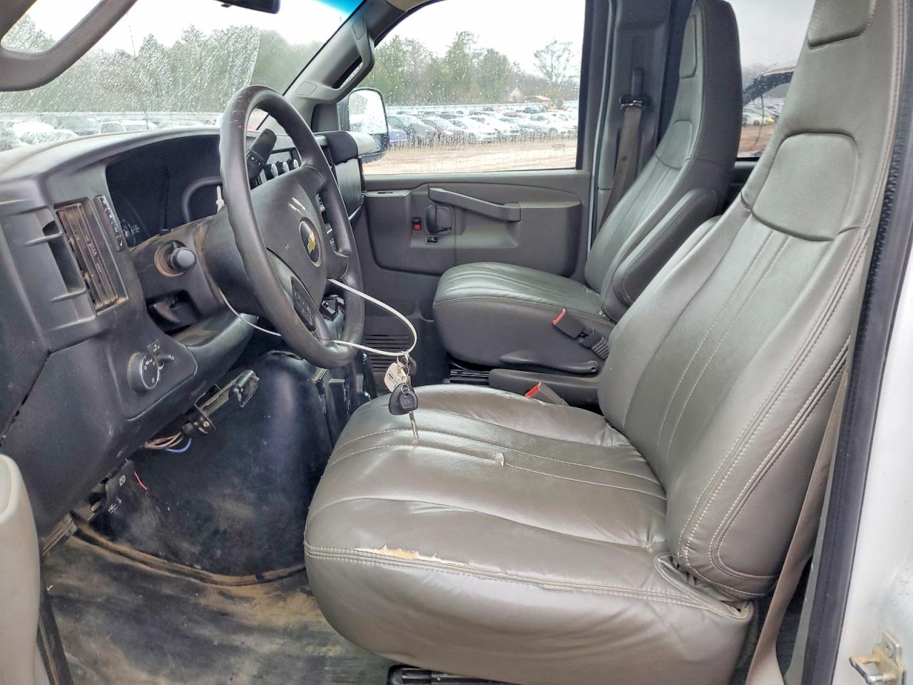 Chevrolet Express Ls