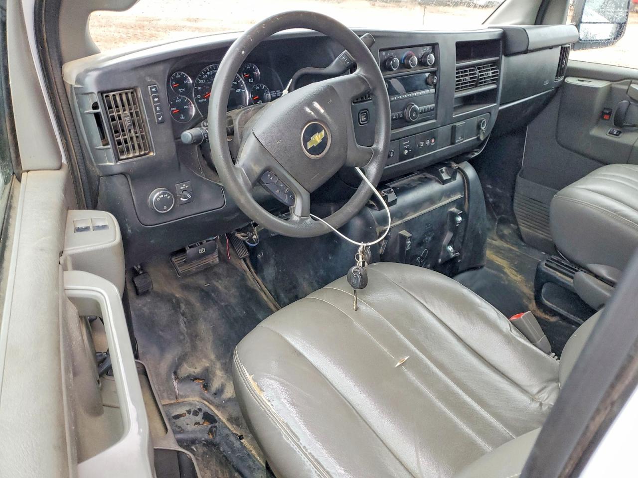 Chevrolet Express Ls